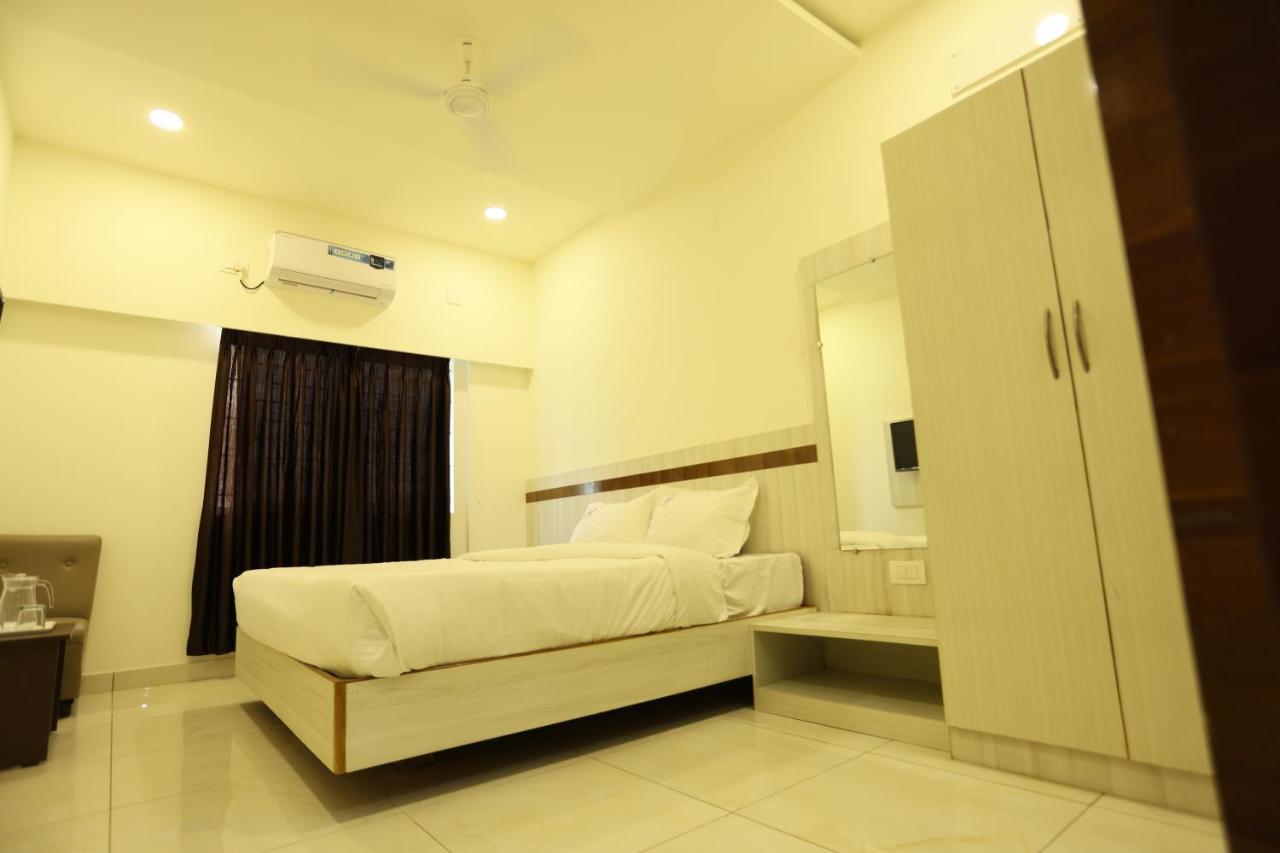 Hotel Sigma Suites Bangalore Exterior foto