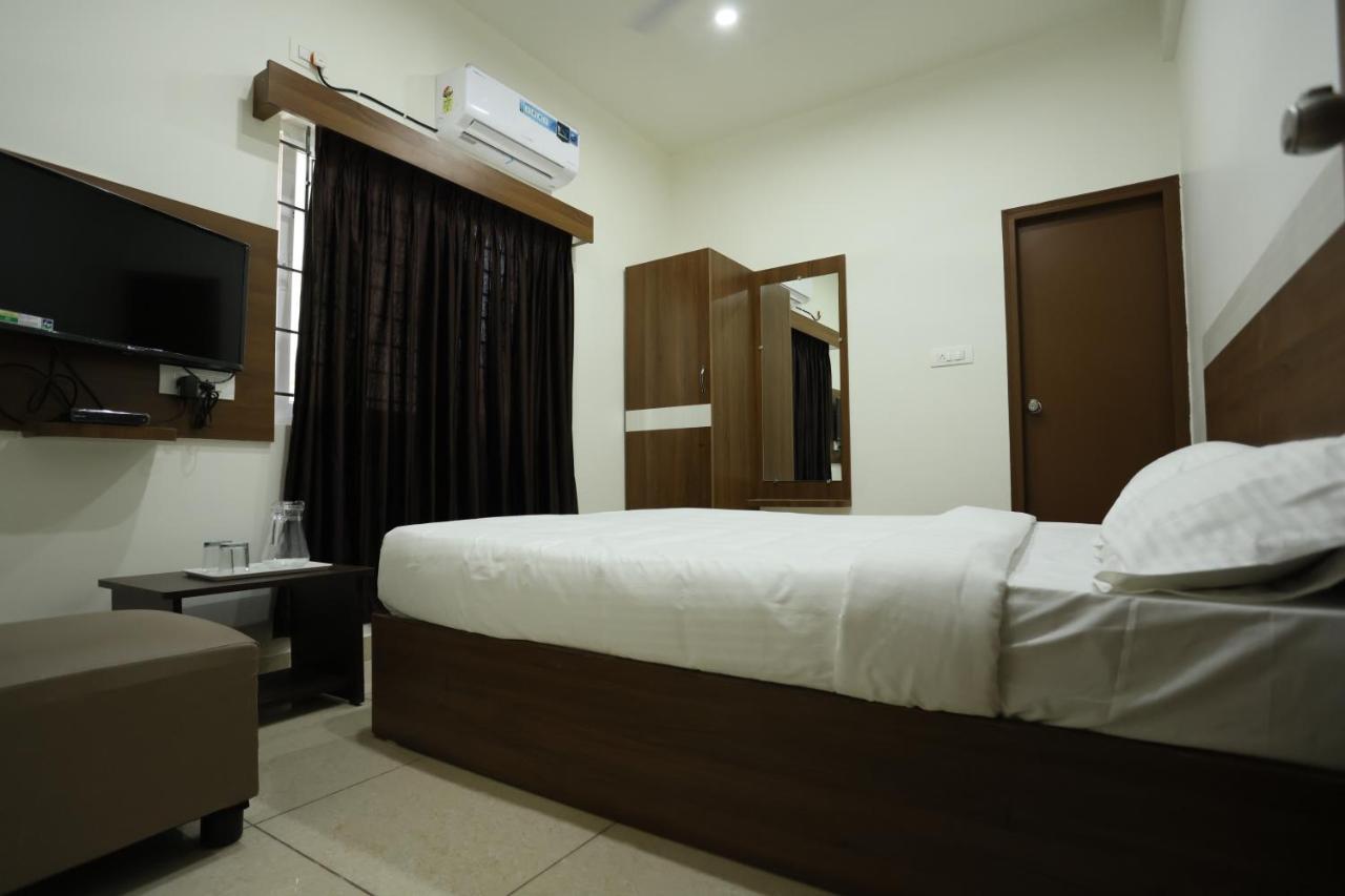 Hotel Sigma Suites Bangalore Exterior foto